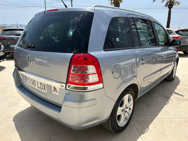 OPEL ZAFIRA DESIGN 1.6 SPANISH RHD IN SPAIN 131000 MILES 7 SEATS SUPERB 2010